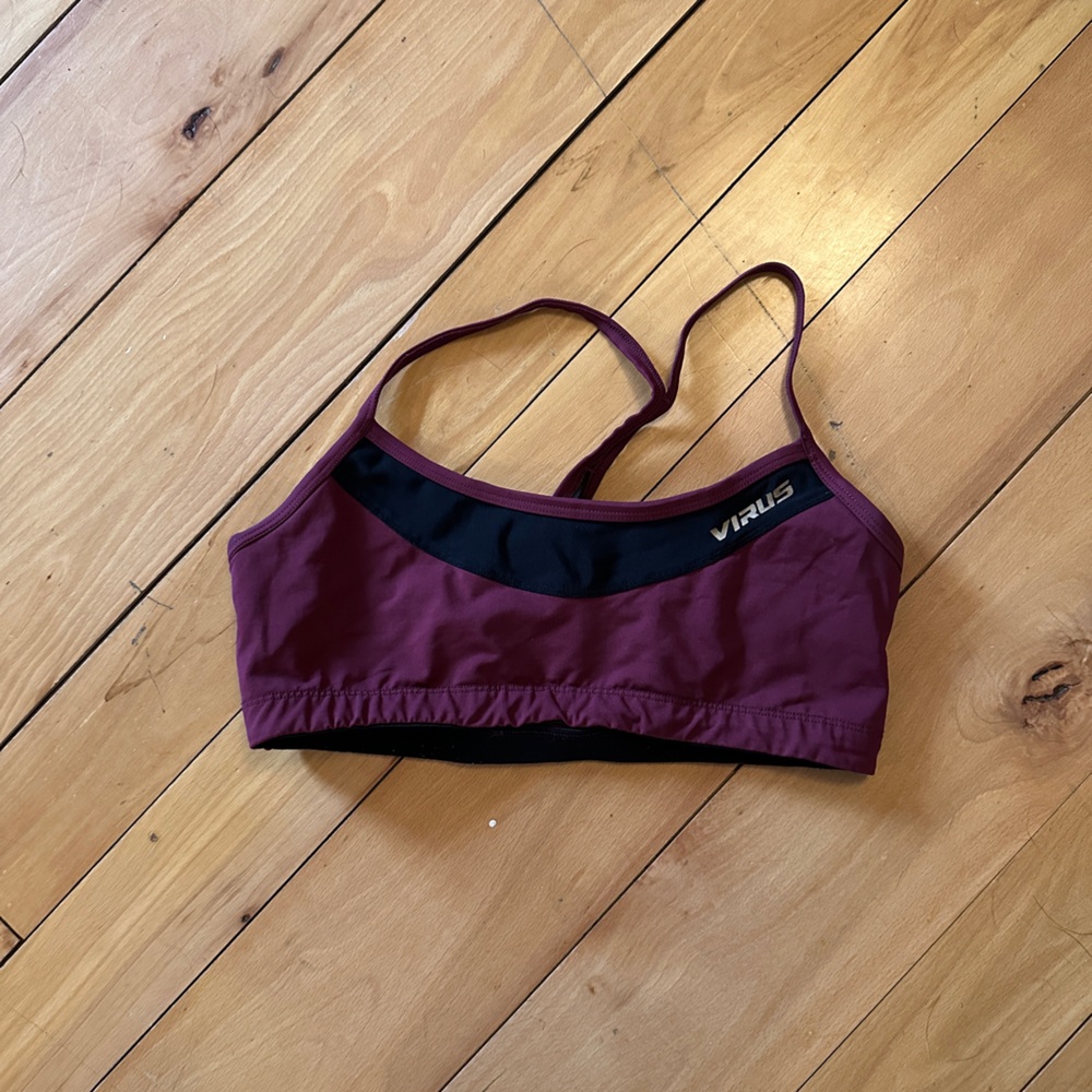 Virus sports bra small